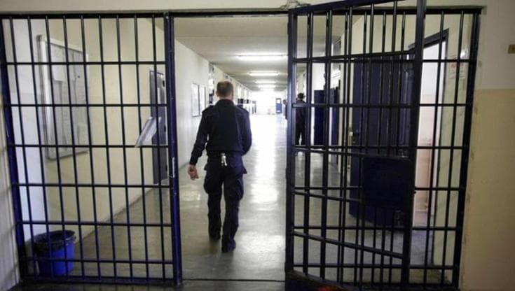 Lecce, nel carcere due morti per sospetta overdose in due giorni. “Si muore per droga più che fuori”