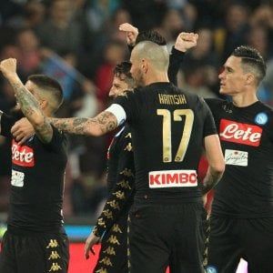 Napoli, De Laurentiis pensa in grande: "Scudetto? Un passo alla volta, ma stiamo arrivando"