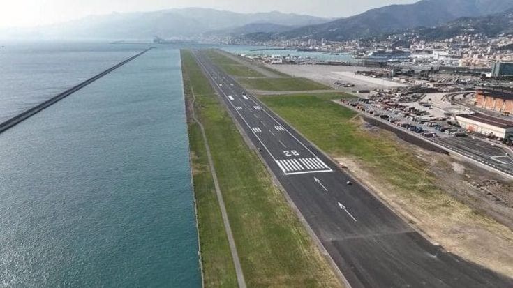 L’aeroporto di Genova corre: vertici ogni 15 giorni. Anche Regione Liguria e Comune pronti a entrare: ecco gli sviluppi