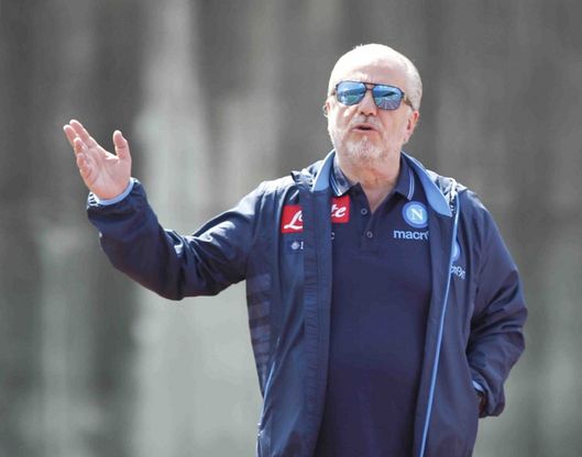 Il Napoli in ritiro a Dimaro<br />tra allenamenti e bagni di folla