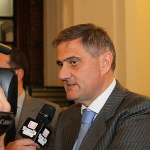Ardizzone scrive ai presidenti di Camera e Senato: "Togliete vitalizio a parlamentari condannati, non occorre norma"