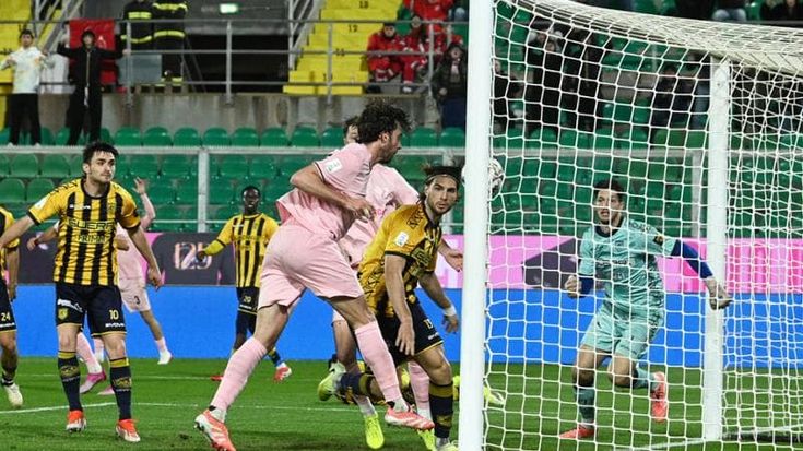 Il Palermo non si riscatta: con la Juve Stabia arriva solo un pareggio
