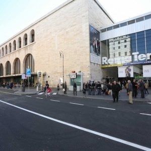 Roma, Termini: la polizia rintraccia una 15enne scomparsa