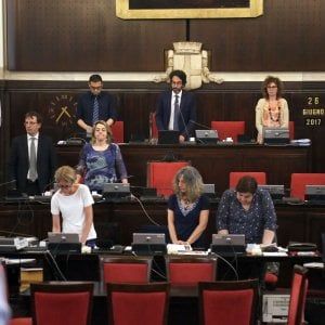 Milano, Sala non si presenta in aula a parlare delle inchieste, le opposizioni attaccano