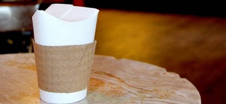 Dagli Usa il bicchiere di carta senza tappo di plastica
