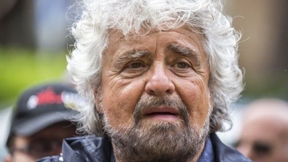 Reddito universale, Grillo rilancia le parole del Papa: "Garantire a tutti lo stesso livello di partenza"