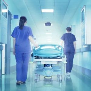 Enna, sette infermieri in malattia contemporaneamente: saltano gli interventi chirurgici
