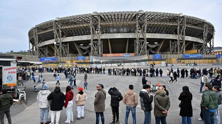 Lo stadio Maradona location Fai più visitata d’Italia. A Pasquetta sfida con Milan nella roccaforte