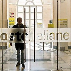 Poste, nel primo semestre l'utile netto sale del 30% a 565 milioni