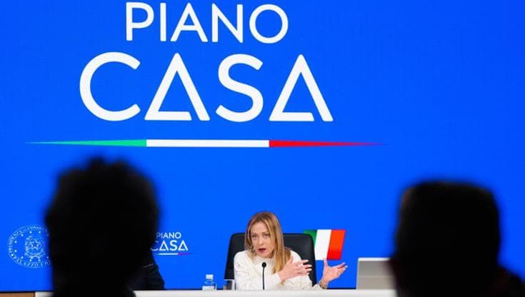 Dieci miliardi promessi, ma i soldi non ci sono: il piano casa fantasma di Meloni