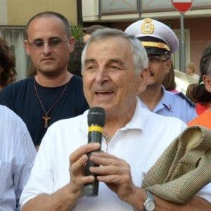 Misterbianco sciolto per mafia, sciopero della fame del sindaco 