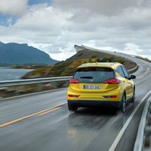  Autonomia di oltre 400 chilometri: la nuova Opel Ampera-e rilancia