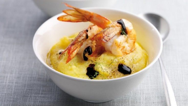 Polentina con gamberi all'aceto balsamico
