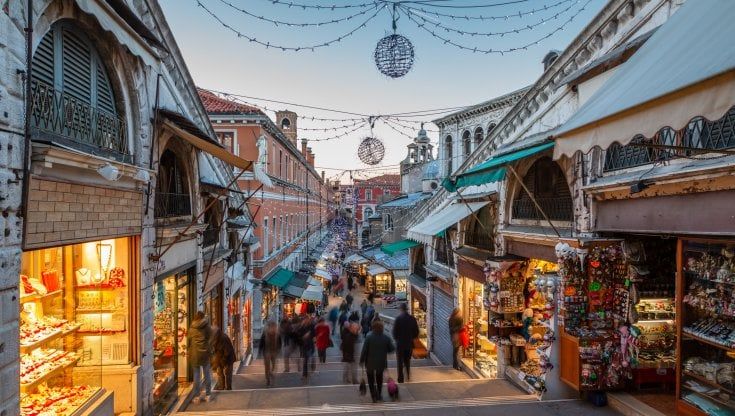 Vicinanza e Made in Italy spingono lo shopping di prossimità