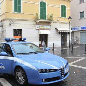 Pedofilia, sesso con minori in cambio di denaro: arrestato 40enne di Pisa