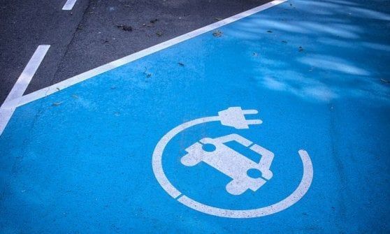 Veicoli elettrici, a Milano parte E-Gap