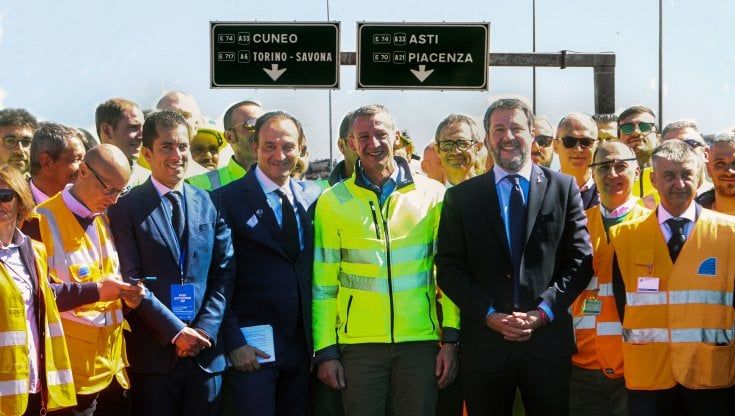 Salvini blinda l'Asti-Cuneo e benedice il Cirio-bis
