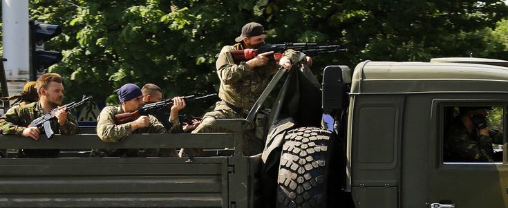Ucraina, ultimatum Kiev a ribelli Donetsk: "Lasciate la citt&agrave; o sarete colpiti a morte"