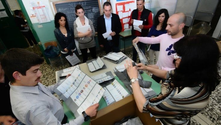 Elezioni a Palermo, centrodestra al fotofinish. Cascio parte senza simboli, Fratelli d'Italia al bivio