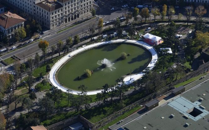 A Firenze la pista di ghiaccio più lunga d'Europa 