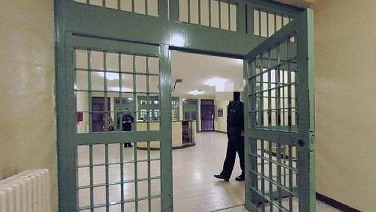 Torture nel carcere di Torino, a processo 22 agenti: ma la prima udienza sarà a luglio 2023