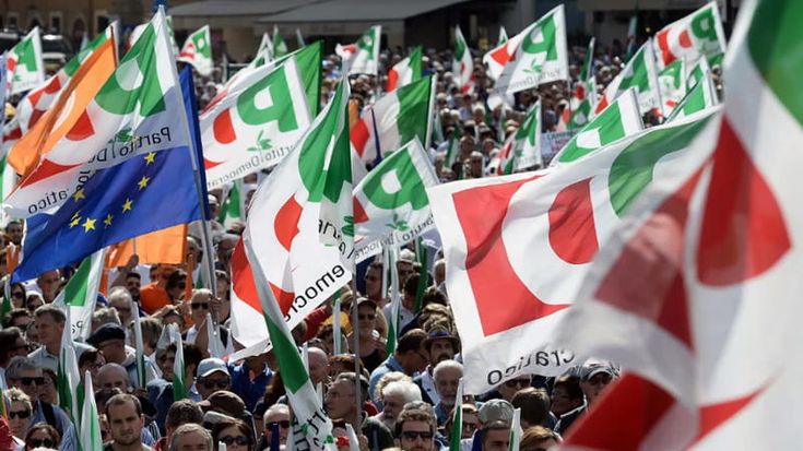 Primarie, anche Decaro frena e Giani: “Solo se costretti”