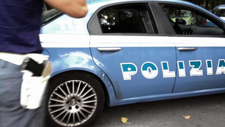 Arezzo, quindicenne perseguitato per falsa accusa di stupro: cinque coetanei indagati per stalking