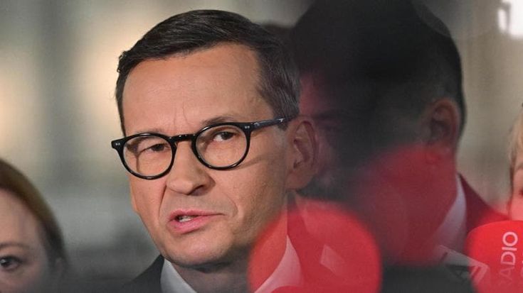 Crisi dei sovranisti in Polonia: il “traditore” Morawiecki forma un nuovo gruppo parlamentare