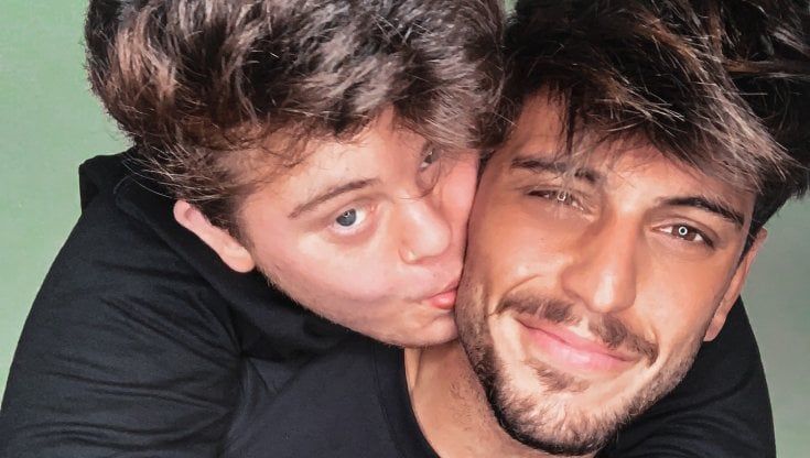 Il dj Luigi Mastroianni: ho una vita straordinaria grazie a mio fratello