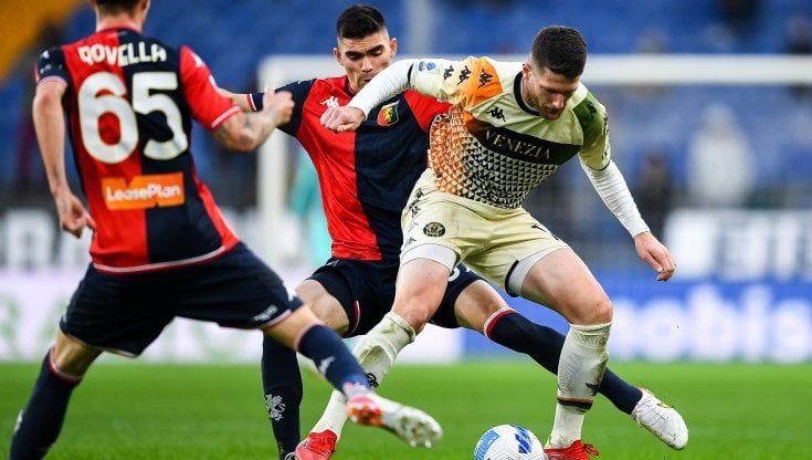 Genoa-Venezia 0-0: i rossoblù non sfondano, regge il fortino lagunare
