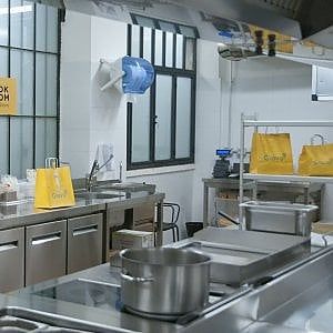 Glovo apre la sua prima Cook Room italiana