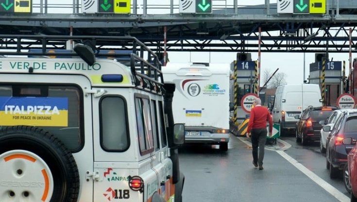 Centomila pizze per i rifugiati: la missione dei volontari al confine con l'Ucraina