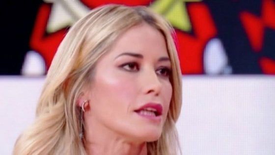 Elena Santarelli racconta il dramma dello zio: "Una vita dedicata alla figlia malata"