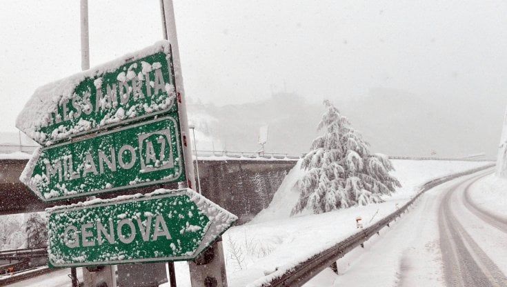 Scendono le temperature, prevista neve in Liguria, anche vicino alla costa