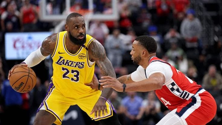 LeBron James accoglie Doncic ai Lakers: ''Pensavo fosse uno scherzo, è il mio giocatore preferito''