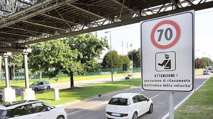 Autovelox fuorilegge in corso Unità d'Italia: a rischio annullamento decine di migliaia di multe