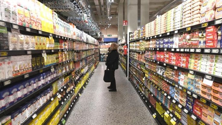 Istat, per il commercio vendite al dettaglio -0,2% a giugno, -1% su anno