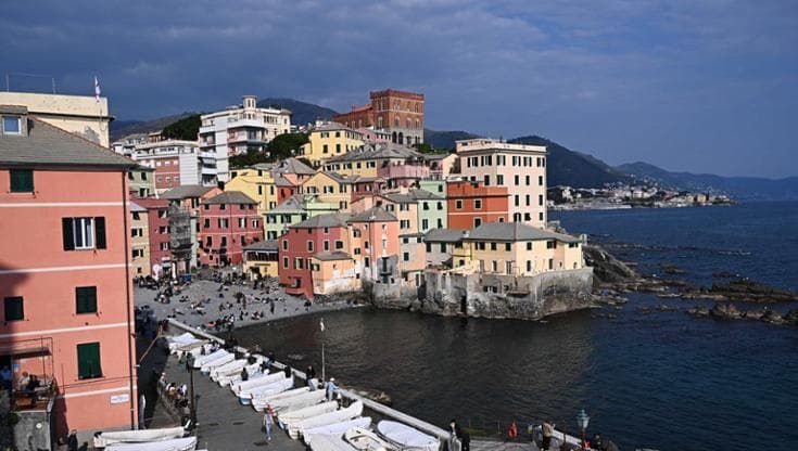 Gino Paoli è stato cremato, le ceneri saranno sparse in mare a Boccadasse, il borgo della sua gatta