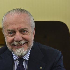 De Laurentiis: "Lo Stato ci aiuti, le curve sono fuori controllo"