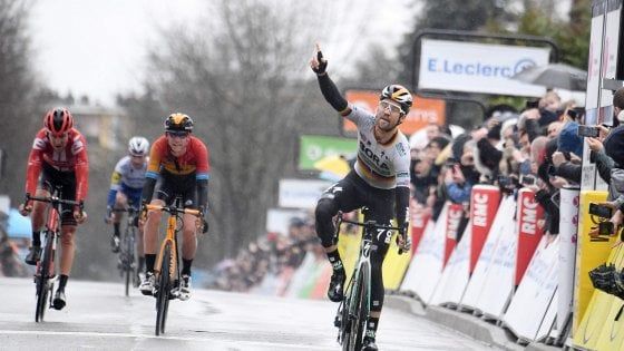Ciclismo, Parigi-Nizza: prima tappa a Schachmann