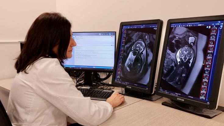 Istat, aumentano gli italiani che rinunciano alle cure: 6 milioni nel 2024