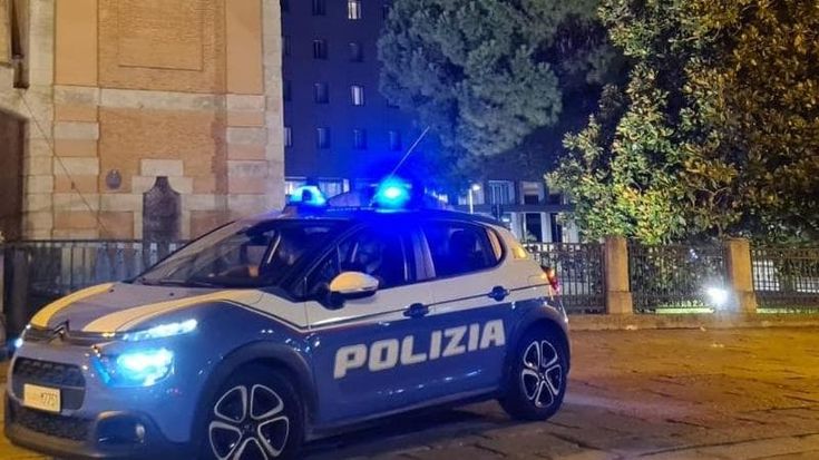 Presi i pusher pendolari di via Amendola: sequestrati eroina e crack