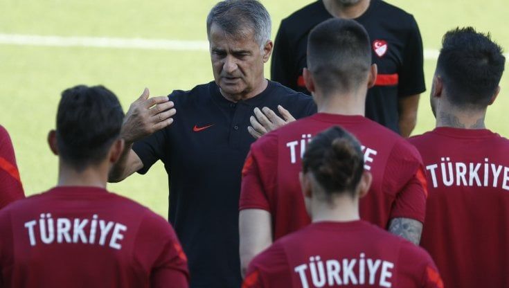 Turchia spalle al muro, la Svizzera sta poco meglio: a Baku il derby delle deluse