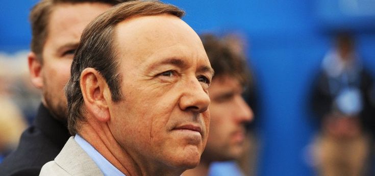 Il fratello di Kevin Spacey: "Nostro padre un nazista stupratore, mi frustava"