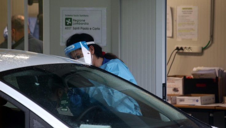 Coronavirus a Milano, focolaio negli ospedali San Paolo e San Carlo di Milano: 70 dipendenti contagiati