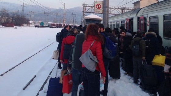 Gelo e caos, la Regione annuncia penali per Trenitalia