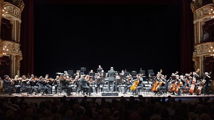Al Petruzzelli il concerto per il gruppo Mermec, Vito Pertosa: “Evento dedicato alla bellezza dell’amicizia e della grande musica”