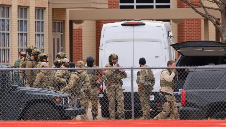 Texas, liberi tutti gli ostaggi della sinagoga. Il sequestratore è morto. Chiedeva il rilascio di una terrorista