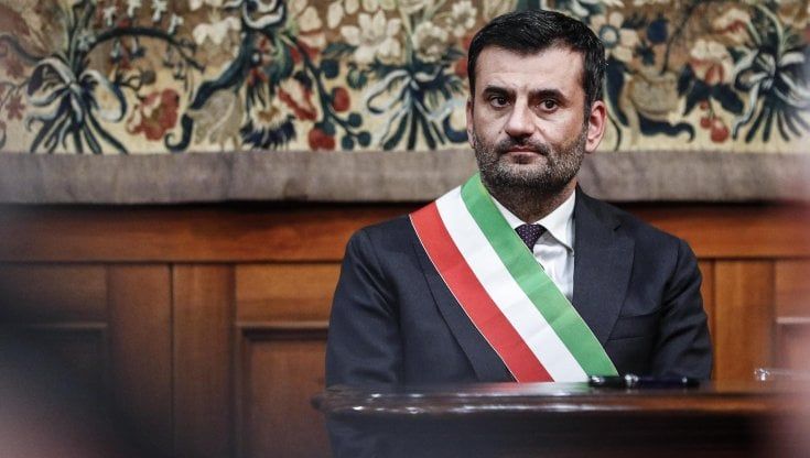 Condanne Ilva, Decaro: "Vendola si è battuto per l'ambiente, fare l'amministratore è sempre più pericoloso" / Mottarone, l'esperto: "Ecco perché il cavo portante si spezza" /Il pediatra Farnetani: "Vaccinate i 12-15enni"
