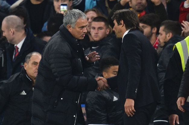 Chelsea travolge lo United: ma è polemica Mourinho-Conte